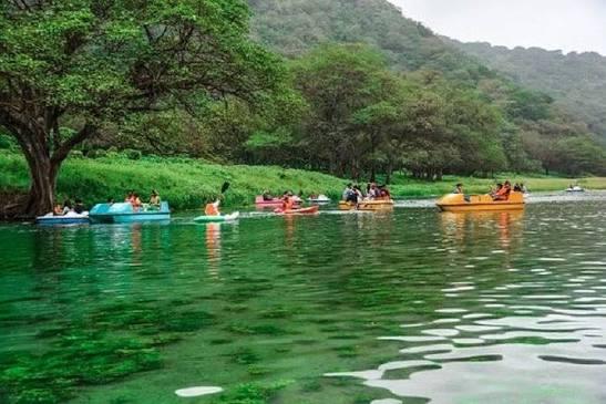 Salalah Khareef Sedan Tour